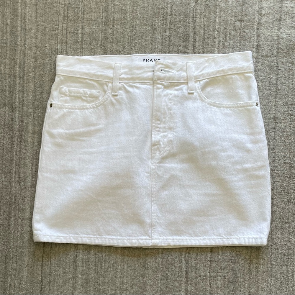 Frame denim white mini skirt